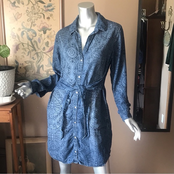 Cloth & Stone Anthropologie Medallion Print Chambray Tie Waist Shirt Dress Small - Picture 4 of 16
